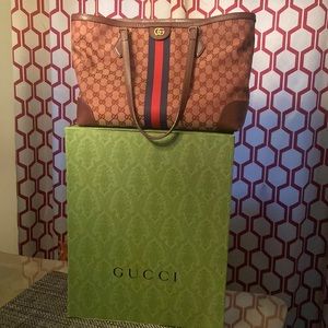 Burgundy Gucci Ophidia Medium Tote style 6316859Y9MG9864